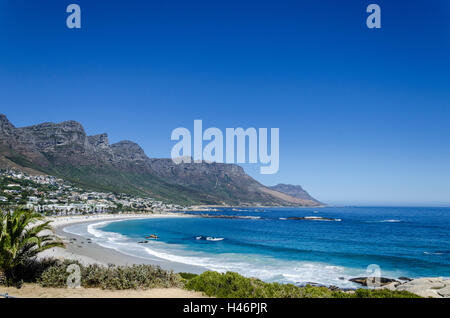 Strand, Camps Bay, Kapstadt, Westkap, Südafrika, Afrika Stockfoto