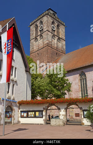 Deutschland, Hessen, Nordhessen, Bad Hersfeld, Old Town, Stadtkirche, Rathaus, Stockfoto