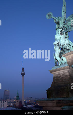 Berlin, Dom, Fernblick, Fernsehturm, Abend, Stockfoto