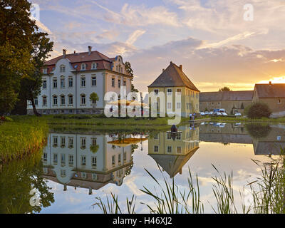 Kahnsdorf Burg und Schiller Cafe am Hainer See bei Leipzig, Sachsen, Deutschland Stockfoto