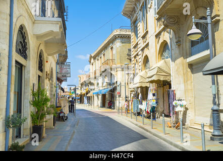 Es gibt viele Häuser der britischen Kolonialarchitektur in der Altstadt, Limassol, Zypern Stockfoto