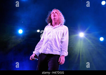 BILBAO, Spanien - NOV 01: The Orwells (Band) live-Musik-Show in Bime Festival am 1. November 2014 in Bilbao, Spanien. Stockfoto