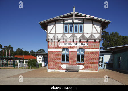 Deutschland, Mecklenburg-Vorpommern, Ostsee Bad Lubmin, ehemaliger Bahnhof, Stockfoto