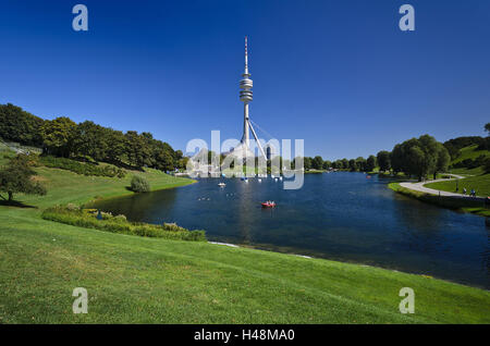 Deutschland, Bayern, Oberbayern, München, Olympiapark, Olympia, Olympische Hall, Olympiaturm, Stockfoto