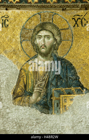 Türkei, Istanbul, Sultanahmet, Hagia Sophia oder Sophienkirche ist eine ehemalige Kirche, spätere Moschee und heute ein Museum, Detail aus dem Deesis Mosaik, Jesus Christus ab einer Pantokrator, Stockfoto