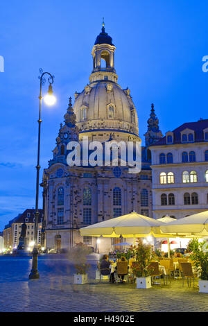 Neumarkt und Frauenkirche, Dämmerung, Dresden, Sachsen, Deutschland Stockfoto