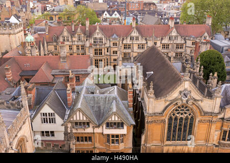 Luftaufnahme von Gebäuden Brasenose College in Oxford, Oxfordshire, England. Stockfoto