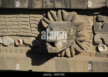 Tempel des Quetzalcoatl, Teotihuacan. Stockfoto