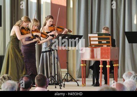 Dresdner Zwinger, Kennel Konzerte Konzert französischen Pavillon, Dresden, Sachsen, Deutschland, Stockfoto