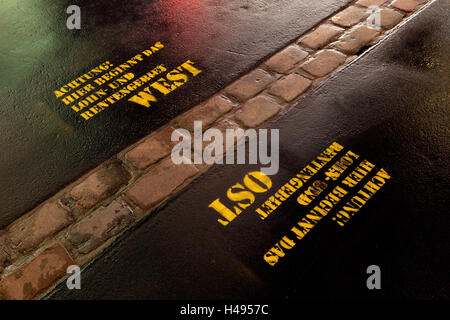 Berlin, Potsdamer Platz, ehemaliger Wall Route belohnen und pension Region Ost / West, Stockfoto