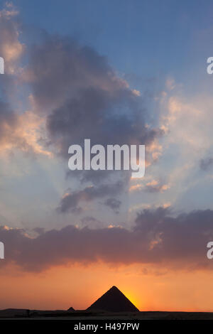 Ägypten, Kairo, Pyramiden von Gizeh, Sonnenuntergang, Stockfoto