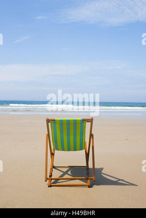 Liege am Strand, Stockfoto