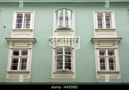 Österreich, Wien, Bereich Neubau, Berg Spittel, Biedermeier Hausfassade, Stockfoto