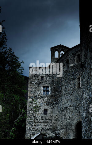 Burgmauer, Burg Berneck, Tyrol, Prutz, Imst, Tirol, Stockfoto