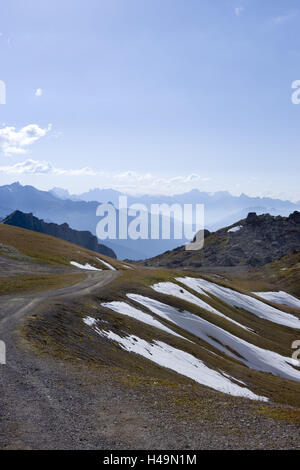 Österreich, Tirol, Lechtaler Alpen, Berg Arl, St. Anton, Valluga Bahn, Valfagehrkar, Wiesen, Wanderweg, Stockfoto