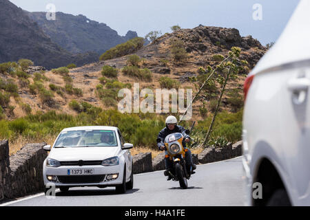 Klassische und moderne Motorräder während der ersten Tage route von Santiago del Teide über Masca und zurück.  Queens Kavalkade e Stockfoto