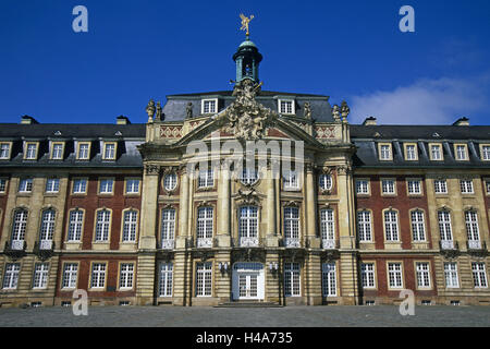 Deutschland, Nordrhein-Westfalen, Münster, Altstadt, Schloss Münster, Stockfoto
