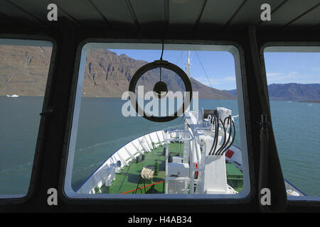 Brücke am Expeditionsschiff, Romer Fjord, Grönland, Arktis, Stockfoto