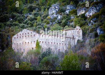 Alte Mühle in den Montagnes de Prades, Provinz Tarragona, Katalonien, Spanien Stockfoto