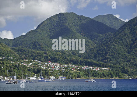 Karibik, Dominica, Roseau, Bucht, Boote, Stadtbild, Stockfoto