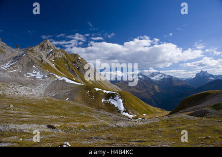 Österreich, Tirol, Lechtaler Alpen, Berg Arl, St. Anton, Valluga Bahn, Valfagehrkar, Wiese, Stockfoto