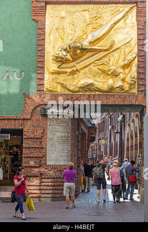 Fassade Relief, Eingang zur Böttcherstraße in Bremen, Stockfoto