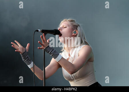 Norwegische Pop-Sängerin führt Aurora auf dem Colours of Ostrava Music Festival, Tschechische Republik, 15. Juli 2016. Stockfoto