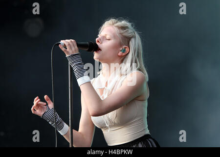 Norwegische Pop-Sängerin führt Aurora auf dem Colours of Ostrava Music Festival, Tschechische Republik, 15. Juli 2016. Stockfoto