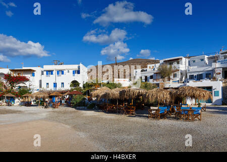 Karavostasis Dorf auf Folegandros Inseln in den frühen Morgenstunden. Stockfoto