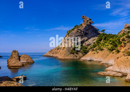 Frankreich, Provence, Bouches-du-Rhône, Riviera, La Ciotat, Calanque de Figuerolles, Rocher du Capucin Stockfoto