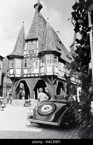 Ein Ausflug Nach Michelstadt, 1930er Jahre Deutsches Reich. Ein Ausflug nach Michelstadt, Deutschland der 1930er Jahre Stockfoto