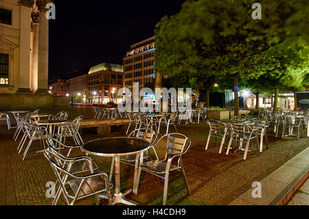 Verlassen Café, Gendarmenmarkt, Berlin, Mitte, Nacht Stockfoto