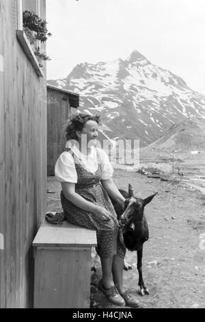 Ein Dorf Entsteht bin Piz Buin, 1930er Jahre Deutsches Reich. Ein Dorf an der Piz Buin, Deutschland der 1930er Jahre Entwicklung Stockfoto