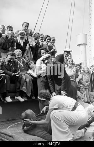 Eine Kreuzfahrt Nach Norwegen, 1930er Jahre Deutsches Reich. Eine Kreuzfahrt nach Norwegen, Deutschland, 1930er Jahre Stockfoto