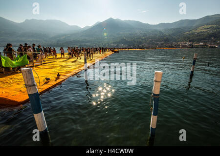 Lago Iseosee, Floating Pier Christus Stockfoto