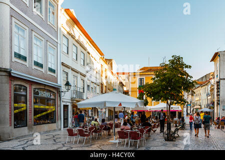 Blick auf eine Straße in der Stadt Aveiro Stockfoto