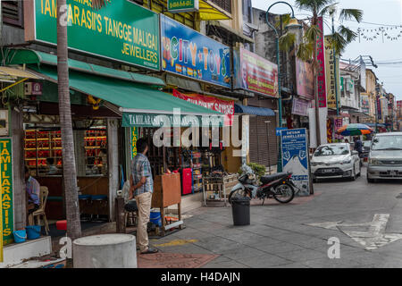 Impressionen Little India, Georgetown, Penang, Malaysia, Kedah, Blick auf die Stadt, städtischen Leben, Menschen, Schmuck Verkäufer, Juwelier Stockfoto