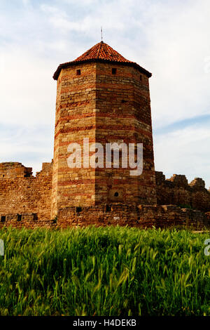 Zitadelle an der Mündung der Dnjestr. Alte Festung in der Stadt Bilhorod-Dnistrovski, Gebiet Odessa. Im Süden der Ukraine Stockfoto