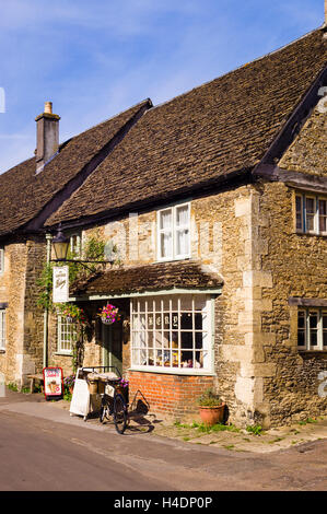 Das Dorf Bäckerei und Shop in Lacock Wiltshire UK Stockfoto