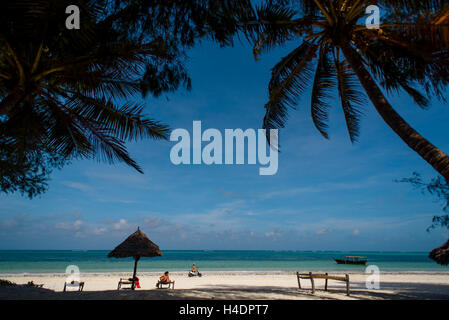 Traumhafter Strand mit Bwejuu, Zanzibar Stockfoto