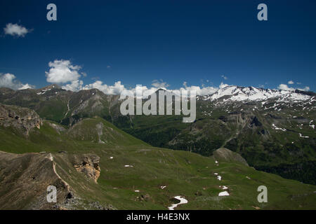 Die Großglockner Hochalpenstraße ist der höchste Berg befestigte Passstraße in Österreich. Es verbindet Bruck im Bundesstaat Salz Stockfoto