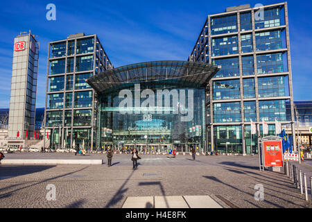 Blick auf die wichtigsten Ralway Station in Berlin, Deutschland Stockfoto