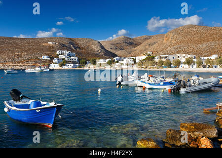 Karavostasis Dorf auf Folegandros Inseln in den frühen Morgenstunden. Stockfoto