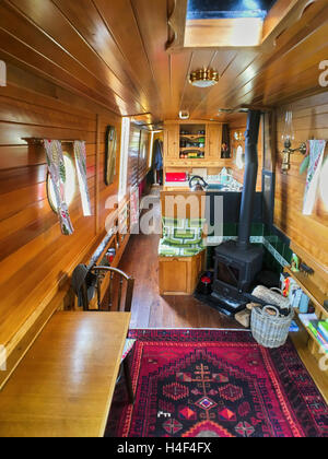 Innere des narrowboat Stockfoto