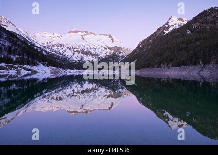 Lac D'Oredon in den französischen Pyrenäen Stockfoto