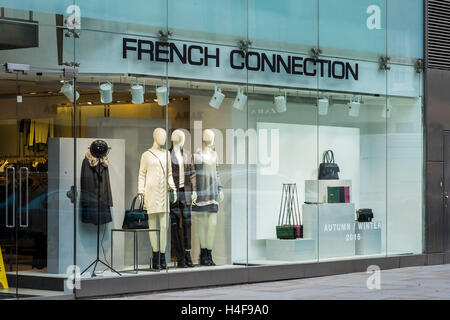 French Connection-Shop Fenster, Covent Garden, London, England, Vereinigtes Königreich Stockfoto