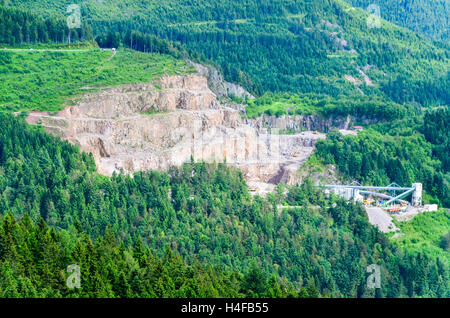 Steinbruch im Schwarzwald, Mummelsee, Deutschland (VSG Schwarzwald Granit Werke GmbH & Co. KG) Stockfoto