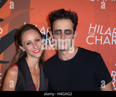 Los Angeles, USA. 15. Oktober 2016. Barrett Williams und Joey McIntyre besuchen Heiterkeit für Charity 5. jährlichen Los Angeles Varieté-Show: Seth Rogen Halloween am Hollywood Palladium am 15. Oktober 2016 in Los Angeles, Kalifornien. Bildnachweis: Das Foto Zugang/Alamy Live-Nachrichten Stockfoto