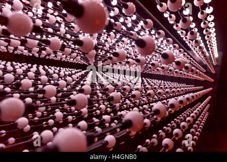 abstrakte Lichtpunkte, Fantasie abstrakte Technik Hintergrund, farbige Lichtkugeln in einem Raum beleuchtet anders, selektive focu Stockfoto