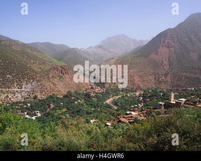 Ourika-Tal im Atlas-Gebirge Stockfoto